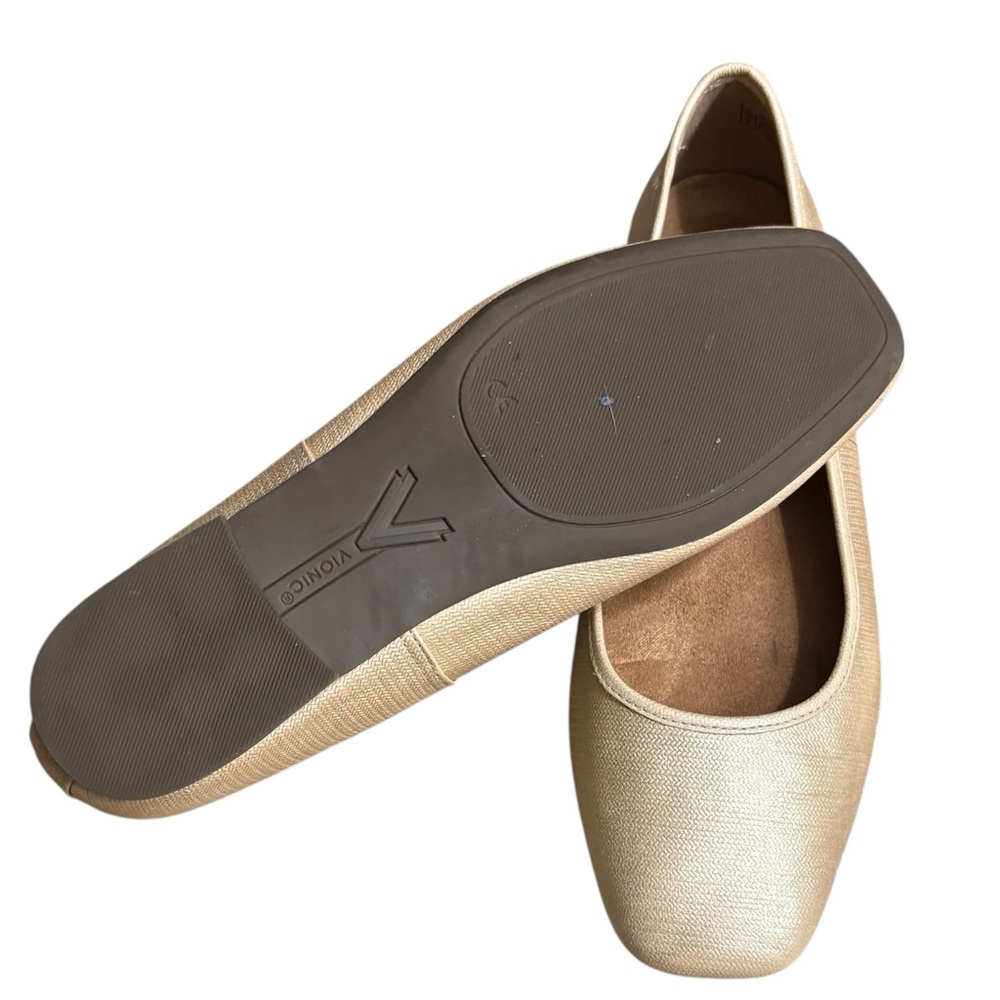 VIONIC Orinda Square Toe Leather Orthotic Ballet Flats in Gold Shimmer Size 9 - Picture 8 of 10